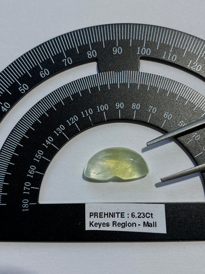 PREHNITE UNUSUAL NATURAL GEMSTONE :  KEYES REGION, MALI, AFRICA 6.23Ct MFG4891