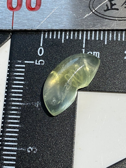 PREHNITE UNUSUAL NATURAL GEMSTONE :  KEYES REGION, MALI, AFRICA 6.23Ct MFG4891