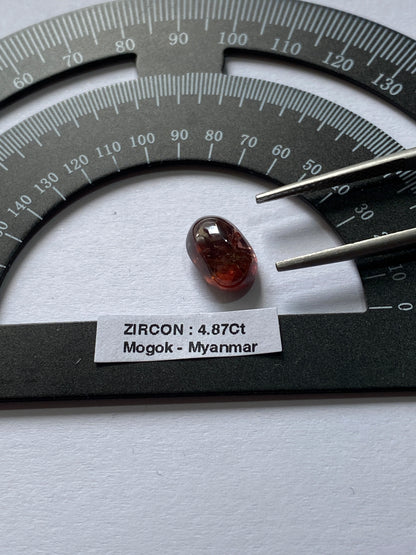 ZIRCON NATURAL MINED GEMSTONE : MOGOK, PWIN-Oo-LWIN, MANDALAY, MYANMAR 4.87Ct MFG4896