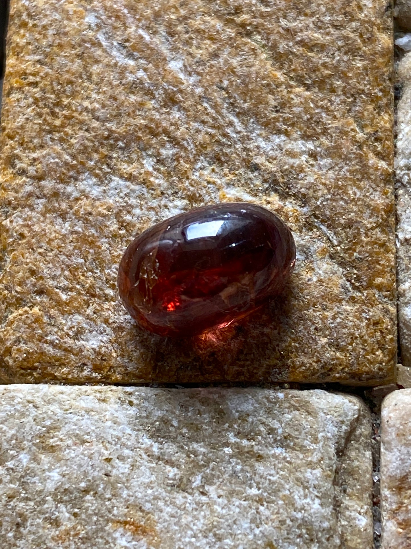 ZIRCON NATURAL MINED GEMSTONE : MOGOK, PWIN-Oo-LWIN, MANDALAY, MYANMAR 4.87Ct MFG4896