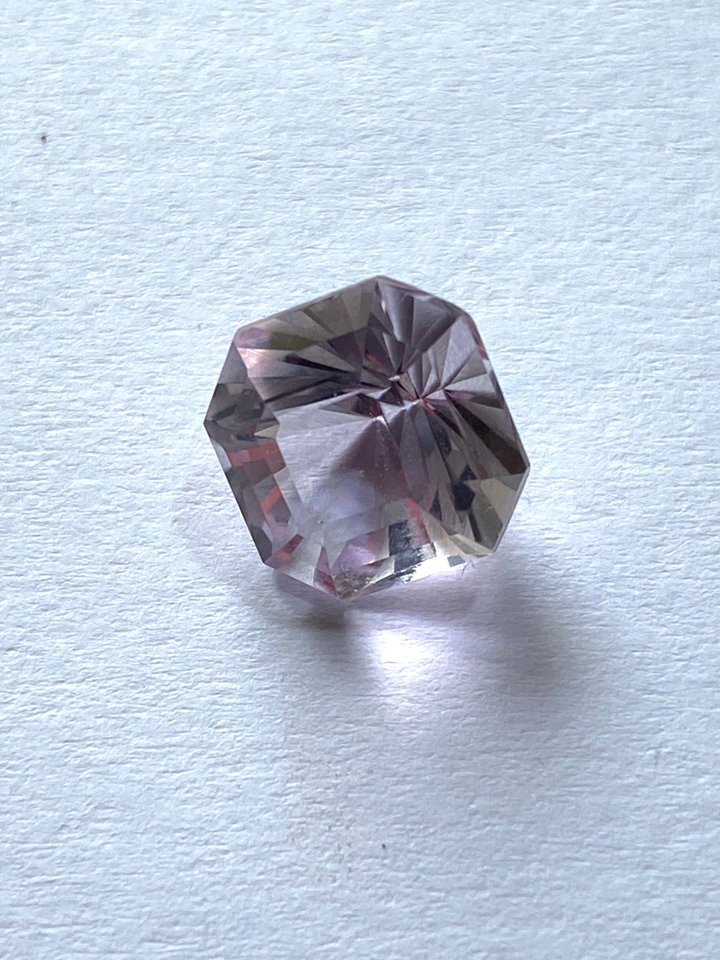 KUNZITE [SPODUMENE] NATURAL GEMSTONE : KUNAR, AFGHANISTAN 2.86Ct MFG4912