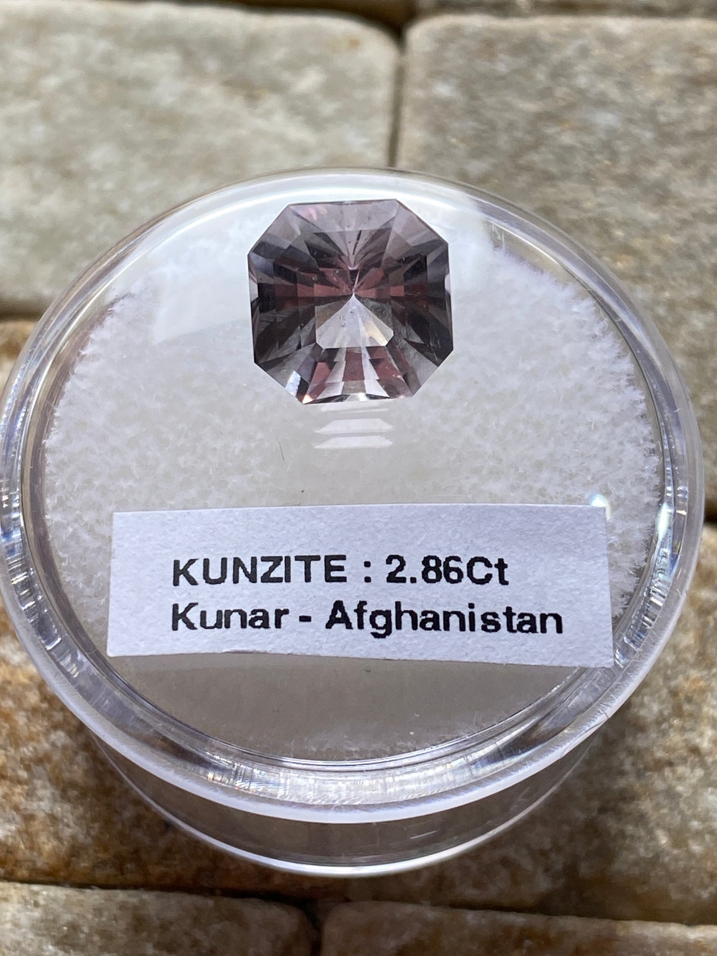 KUNZITE [SPODUMENE] NATURAL GEMSTONE : KUNAR, AFGHANISTAN 2.86Ct MFG4912