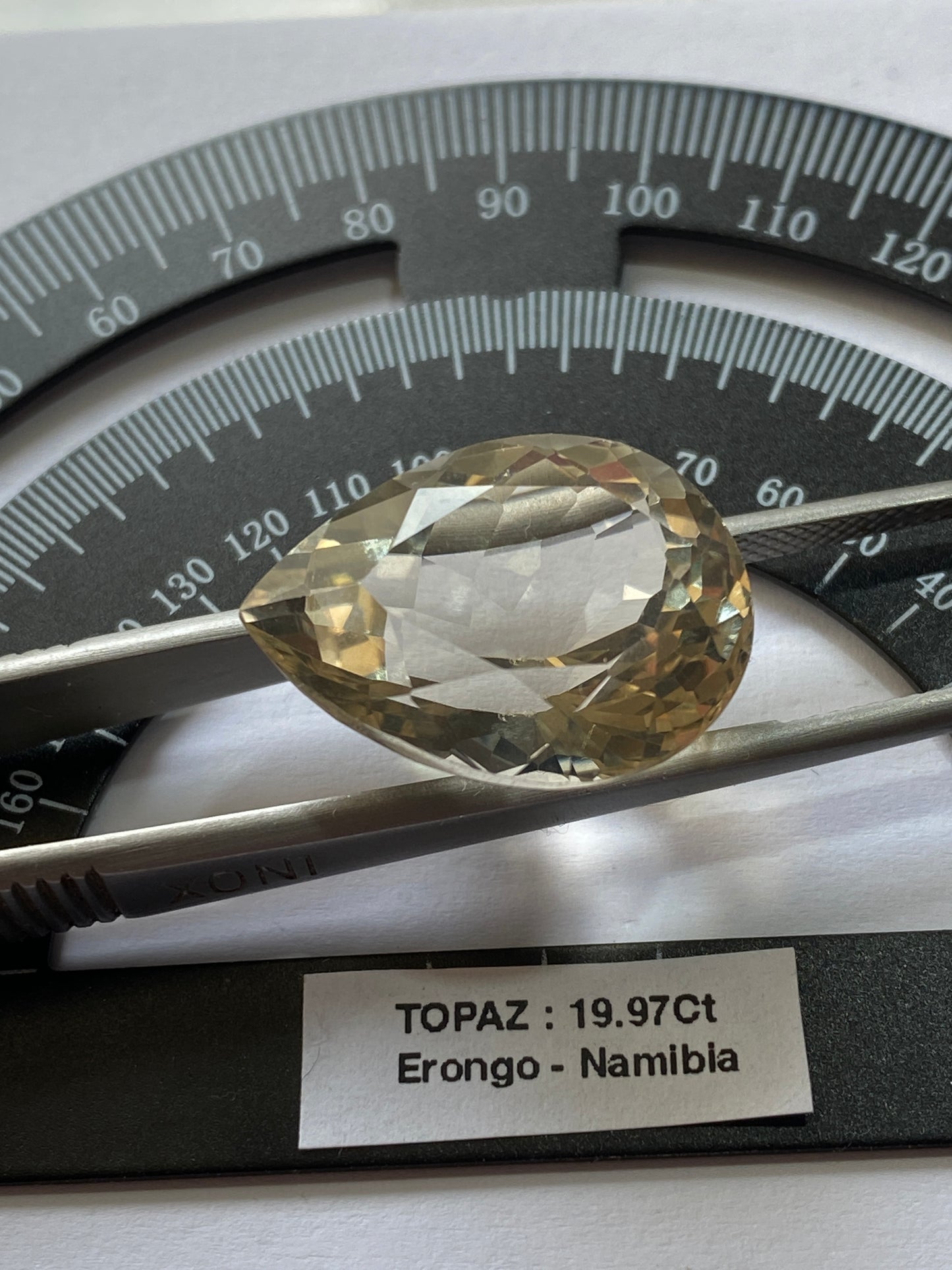 TOPAZ NATURAL MINED GEMSTONE : KLEIN, SPITZKOPPE, ERONGO, NAMIBOA 19.97Ct MFG4931