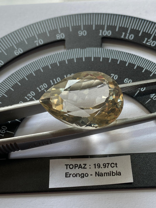 TOPAZ NATURAL MINED GEMSTONE : KLEIN, SPITZKOPPE, ERONGO, NAMIBOA 19.97Ct MFG4931