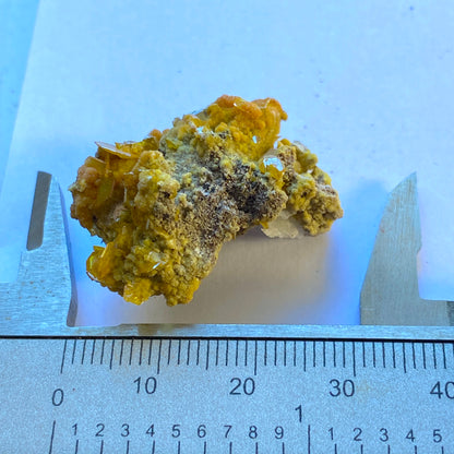 WULFENITE/MIMETITE/BARYTE, SAN FRANCISCO MINE, MEXICO. 9g MF1699