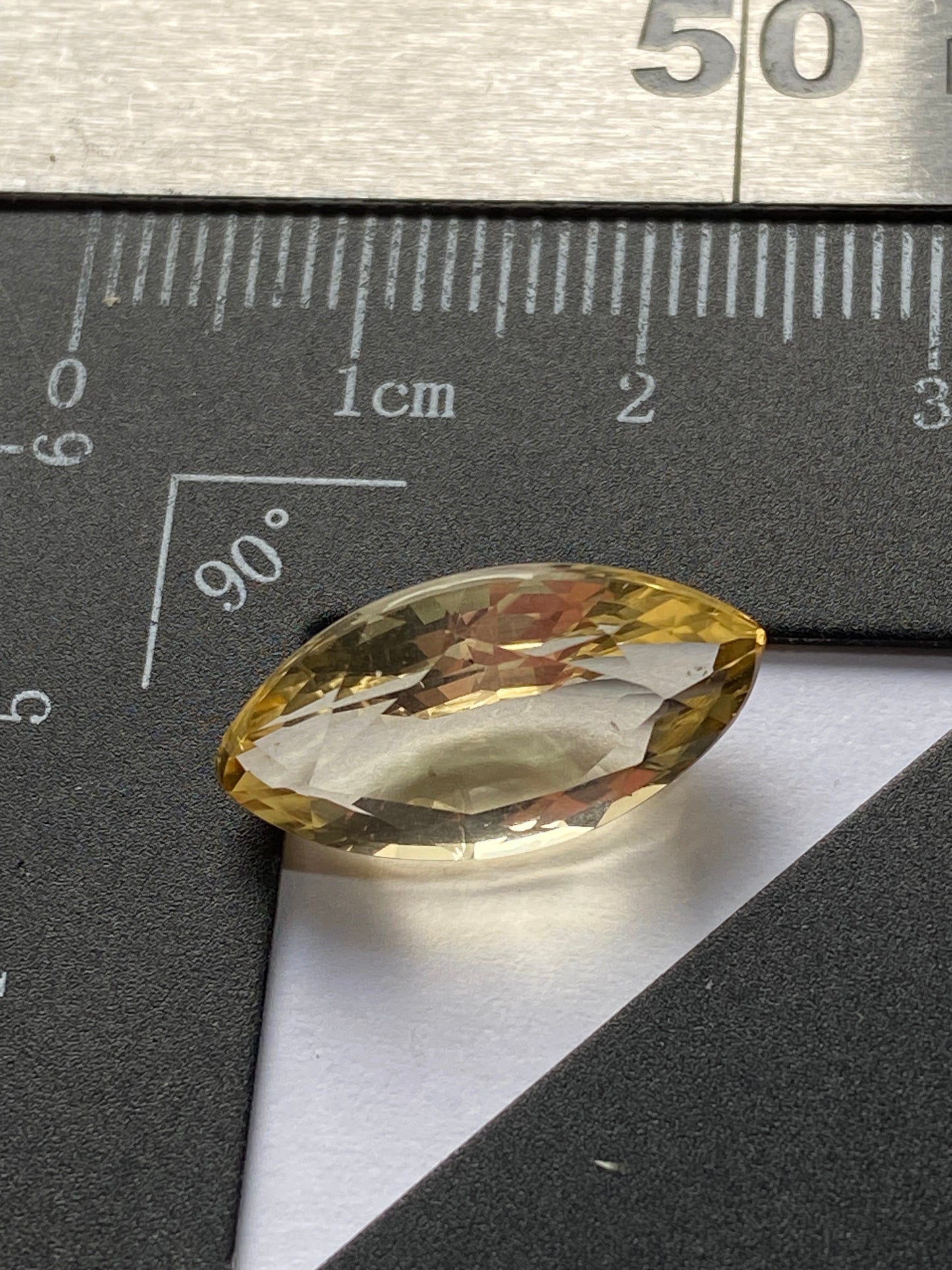 SCAPOLITE NATURAL GEMSTONE : SOAMATASY, IHOSY, MADAGASCAR 6.32Ct MFG4908