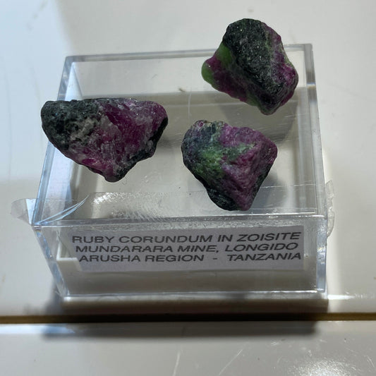 RUBY CORUNDUM WITH ZOISITE  x 3 SPECIMENS - MUNDARARA MINE, TANZANIA MF4108