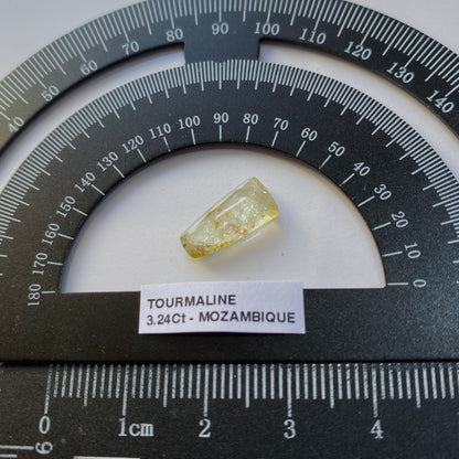 TOURMALINE GEMSTONE : ALTO LIGONNA, ZAMBEZI, MOZAMBIQUE  3.24Ct MFG5449