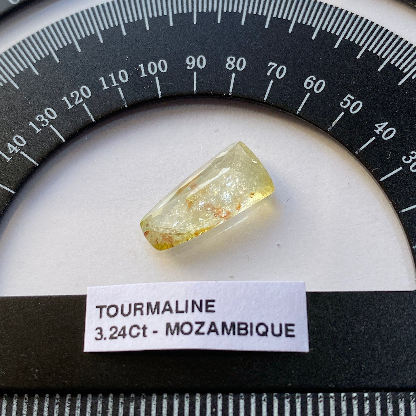 TOURMALINE GEMSTONE : ALTO LIGONNA, ZAMBEZI, MOZAMBIQUE  3.24Ct MFG5449