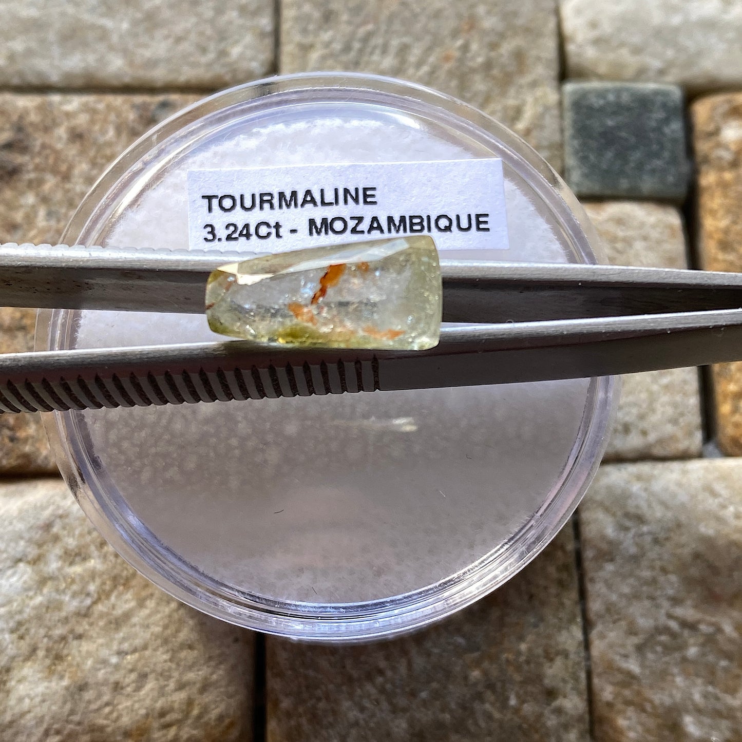 TOURMALINE GEMSTONE : ALTO LIGONNA, ZAMBEZI, MOZAMBIQUE  3.24Ct MFG5449