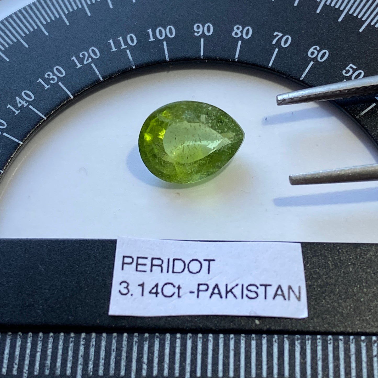 PERIDOT NATURAL GEMSTONE - SAPIT GALI, KAGHAN VALLEY, PAKISTAN 3.14Ct MFG5450