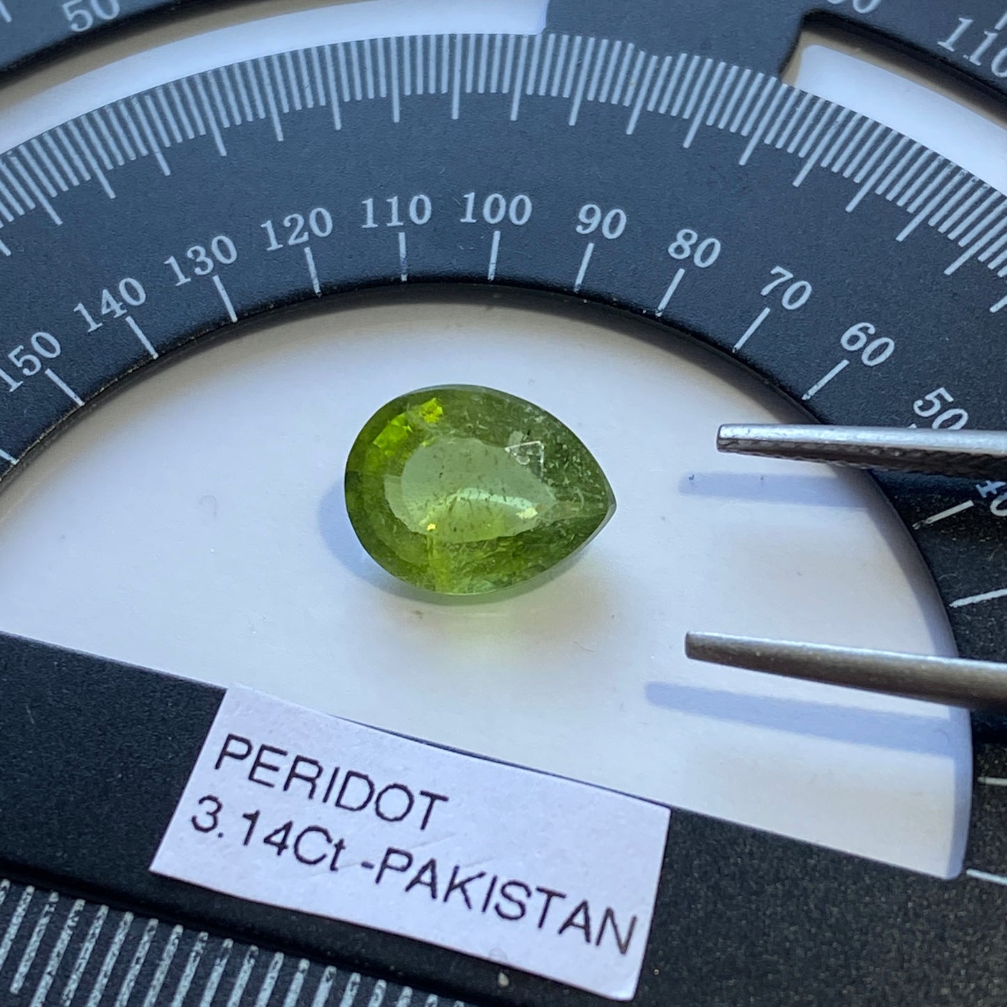 PERIDOT NATURAL GEMSTONE - SAPIT GALI, KAGHAN VALLEY, PAKISTAN 3.14Ct MFG5450