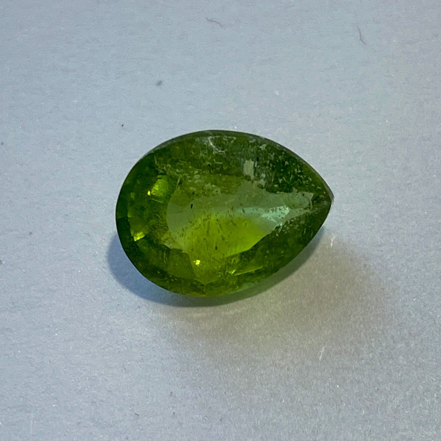 PERIDOT NATURAL GEMSTONE - SAPIT GALI, KAGHAN VALLEY, PAKISTAN 3.14Ct MFG5450
