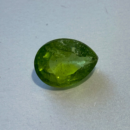 PERIDOT NATURAL GEMSTONE - SAPIT GALI, KAGHAN VALLEY, PAKISTAN 3.14Ct MFG5450