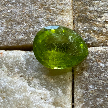 PERIDOT NATURAL GEMSTONE - SAPIT GALI, KAGHAN VALLEY, PAKISTAN 3.14Ct MFG5450