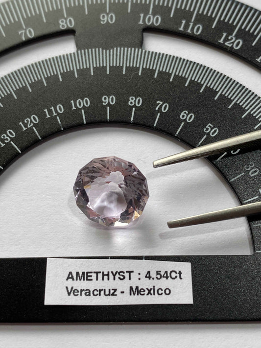 AMETHYST NATURAL GEMSTONE : PIEDRA PARADA, VERACRUZ, MEXICO 4.54Ct MFG4905