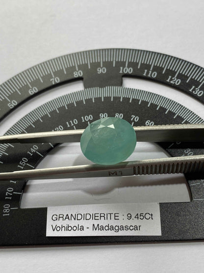 GRANDIDIERITE NATURAL GEMSTONE : VOHIBOLA, BAHARA, MADAGASCAR 9.45Ct MFG4938