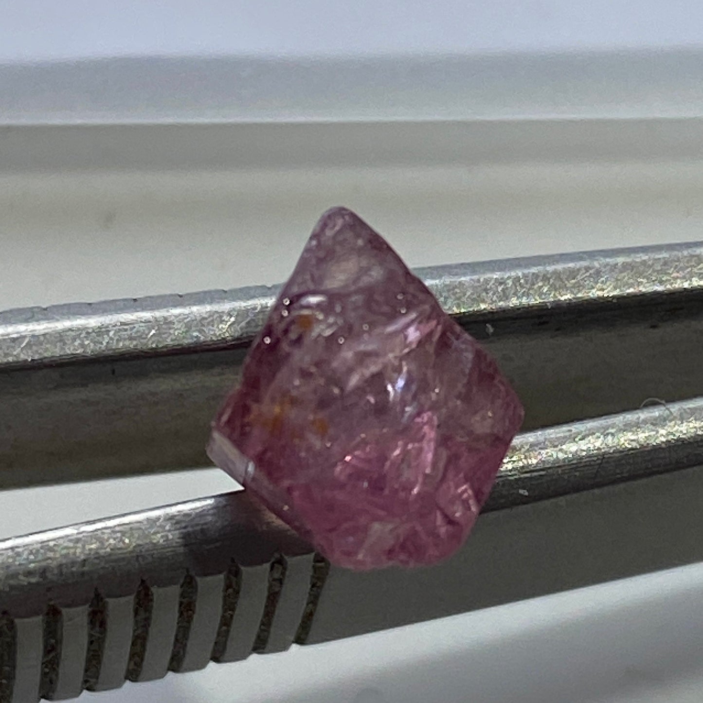 SPINEL ROUGH CRYSTAL - MOGOK, MANDALAY, MYANMAR 1.88Ct MFG5451