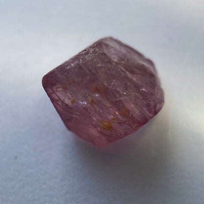 SPINEL ROUGH CRYSTAL - MOGOK, MANDALAY, MYANMAR 1.88Ct MFG5451