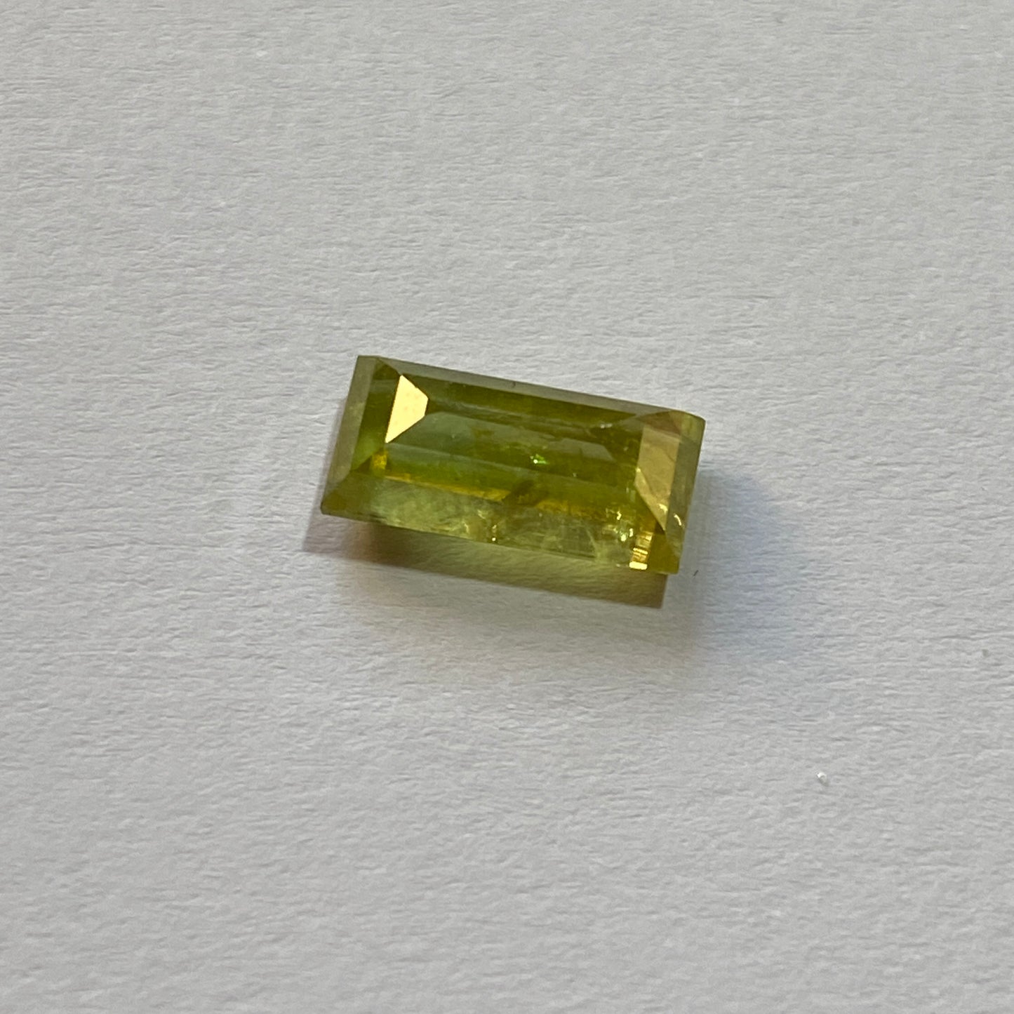 SPHENE [TITANITE] NATURAL MINED GEMSTONE - MINAS GERAIS, BRAZIL 1.88Ct MFG5001