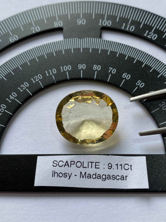 SCAPOLITE NATURAL GEMSTONE : SOAMATASY, IHOSY, MADAGASCAR 9.11Ct MFG4910
