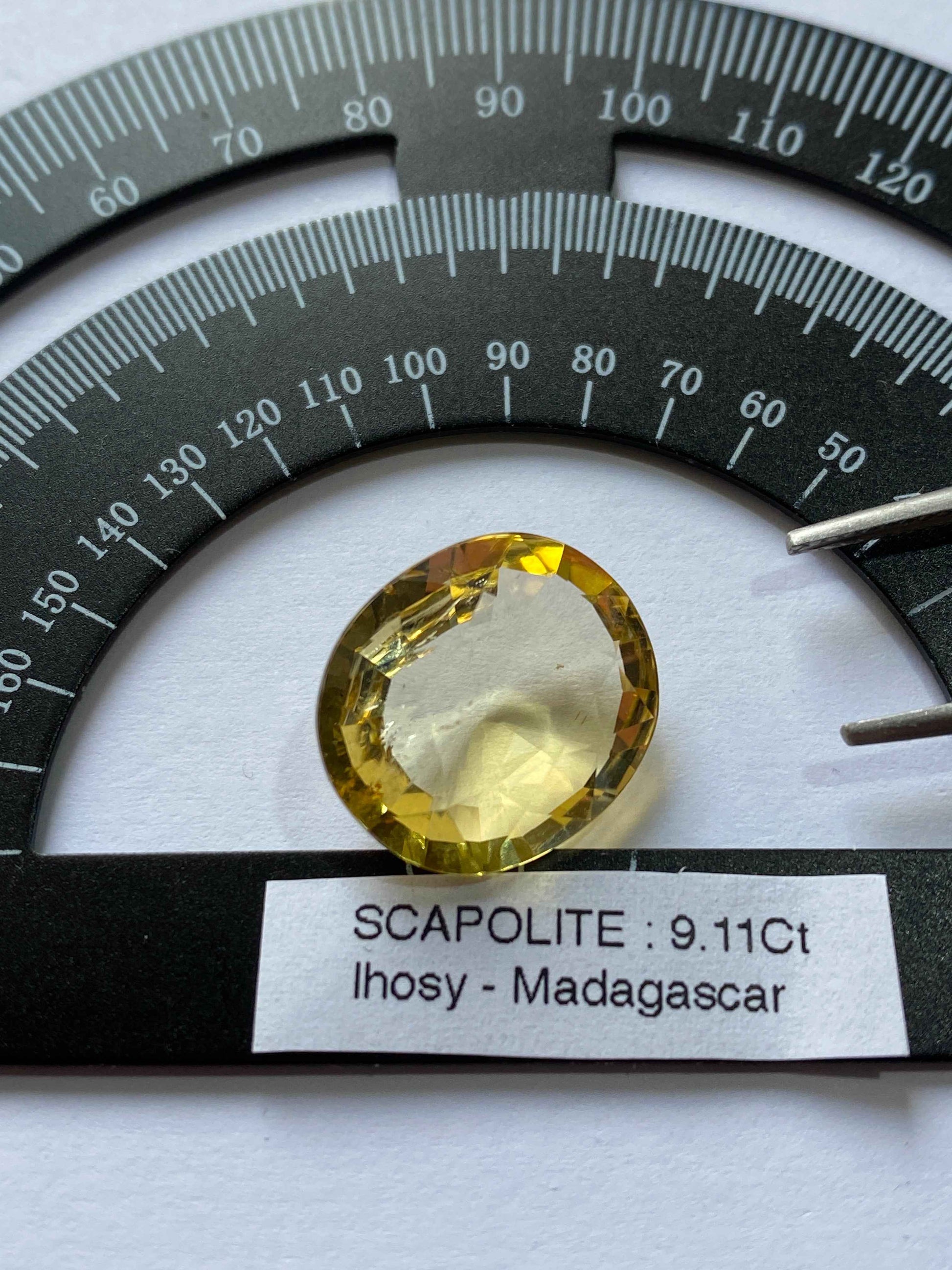 SCAPOLITE NATURAL GEMSTONE : SOAMATASY, IHOSY, MADAGASCAR 9.11Ct MFG4910