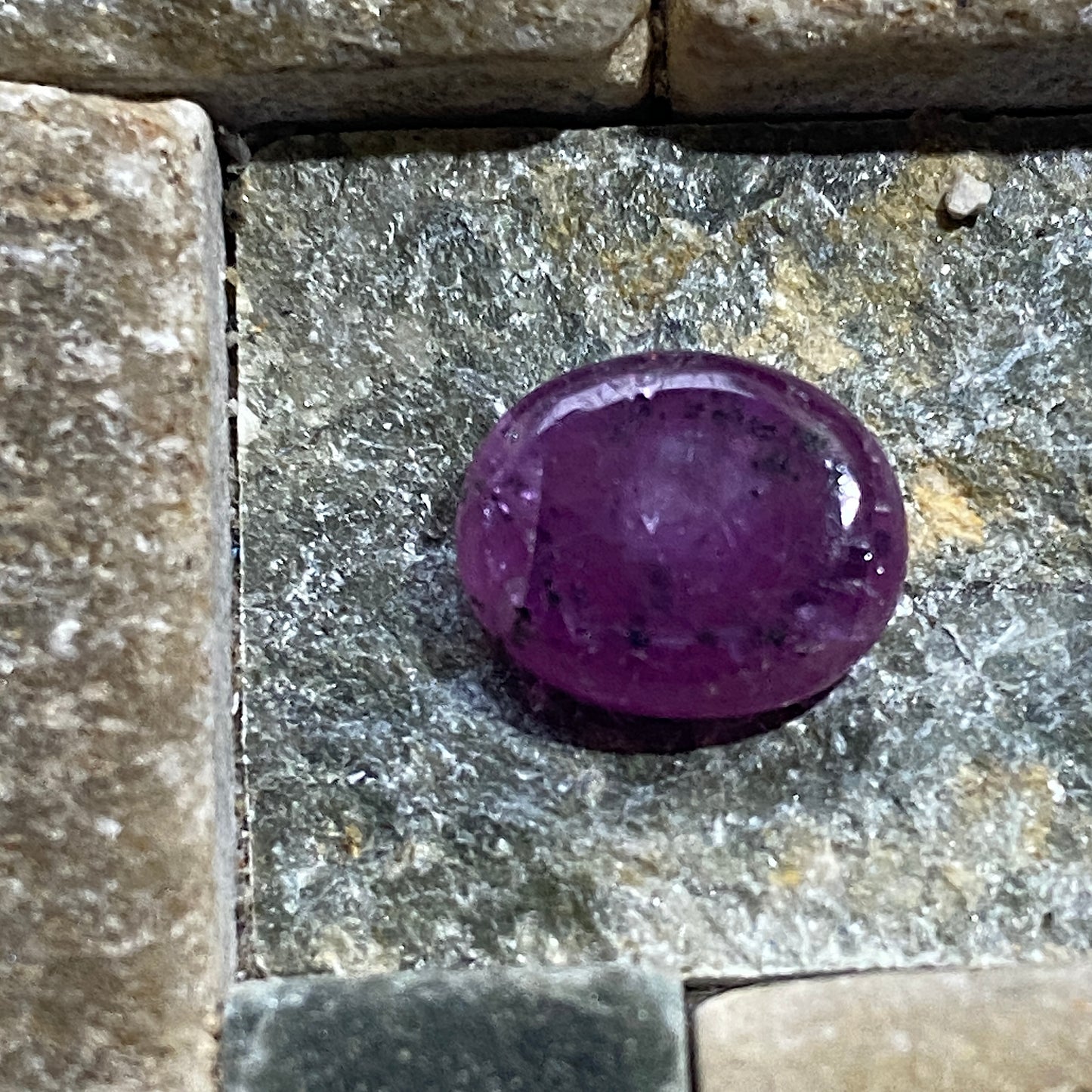 SAPPHIRE  CORUNDUM NATURAL GEMSTONE - ZAZAFOTSY, IHOROMBE, MADAGASCAR 4.03Ct. MFG5454