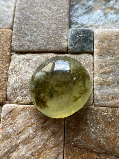 PREHNITE NATURAL MINED GEMSTONE : KAYES REGION, MALI, AFRICA 52.96Ct MFG4935
