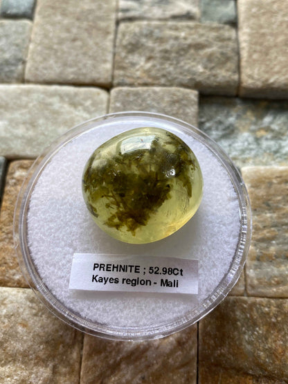 PREHNITE NATURAL MINED GEMSTONE : KAYES REGION, MALI, AFRICA 52.96Ct MFG4935