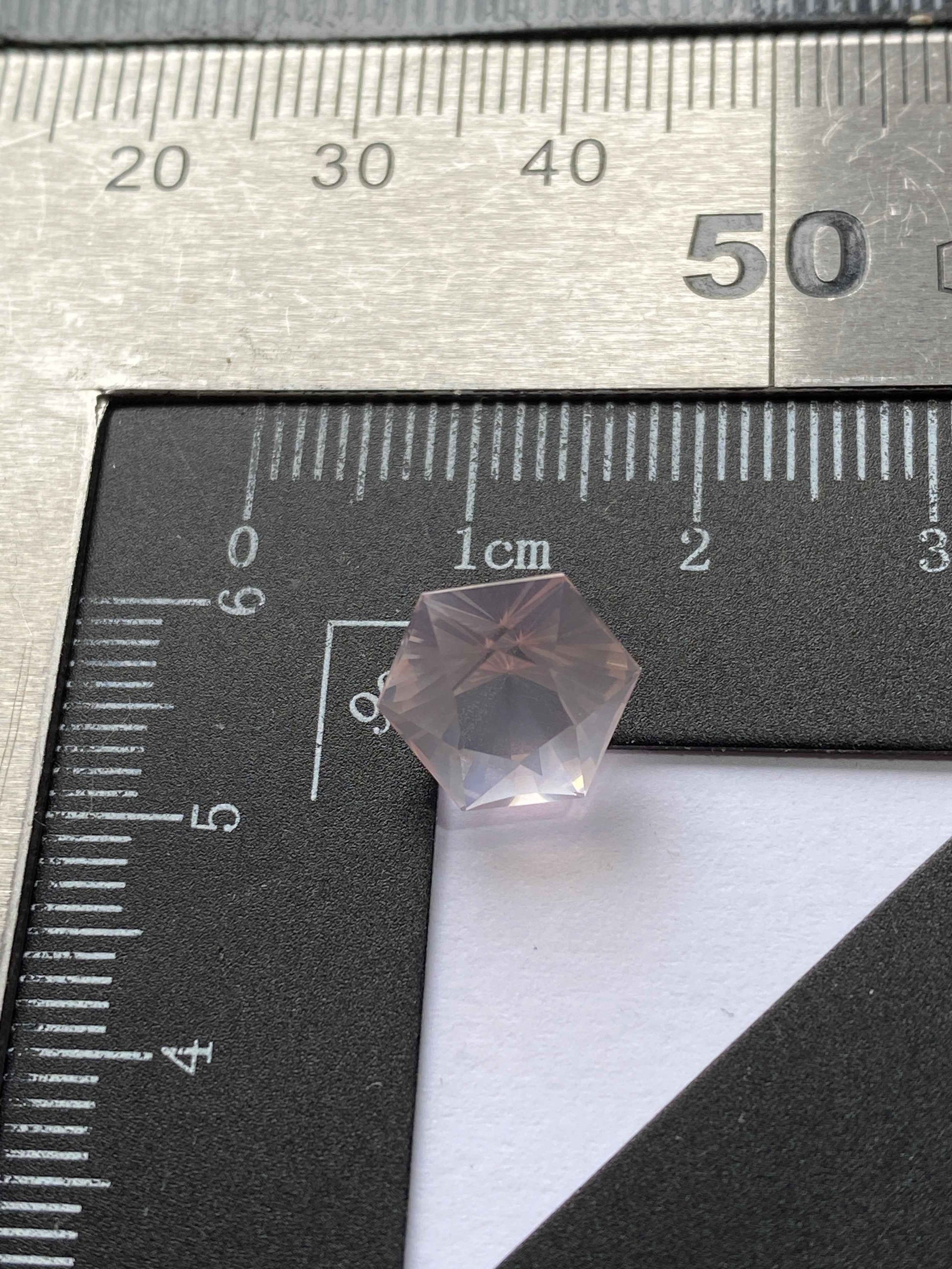 ROSE QUARTZ NATURAL GEMSTONE : TAQUARAL, MINAS GERAIS, BRAZIL 3.48Ct MFG4940