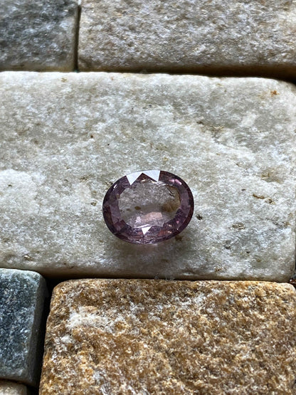 SPINEL NATURAL MINED GEMSTONE : LUC YEN DISTRICT, YEN BAI PROVINCE, VIETNAM 1.78Ct MFG4906