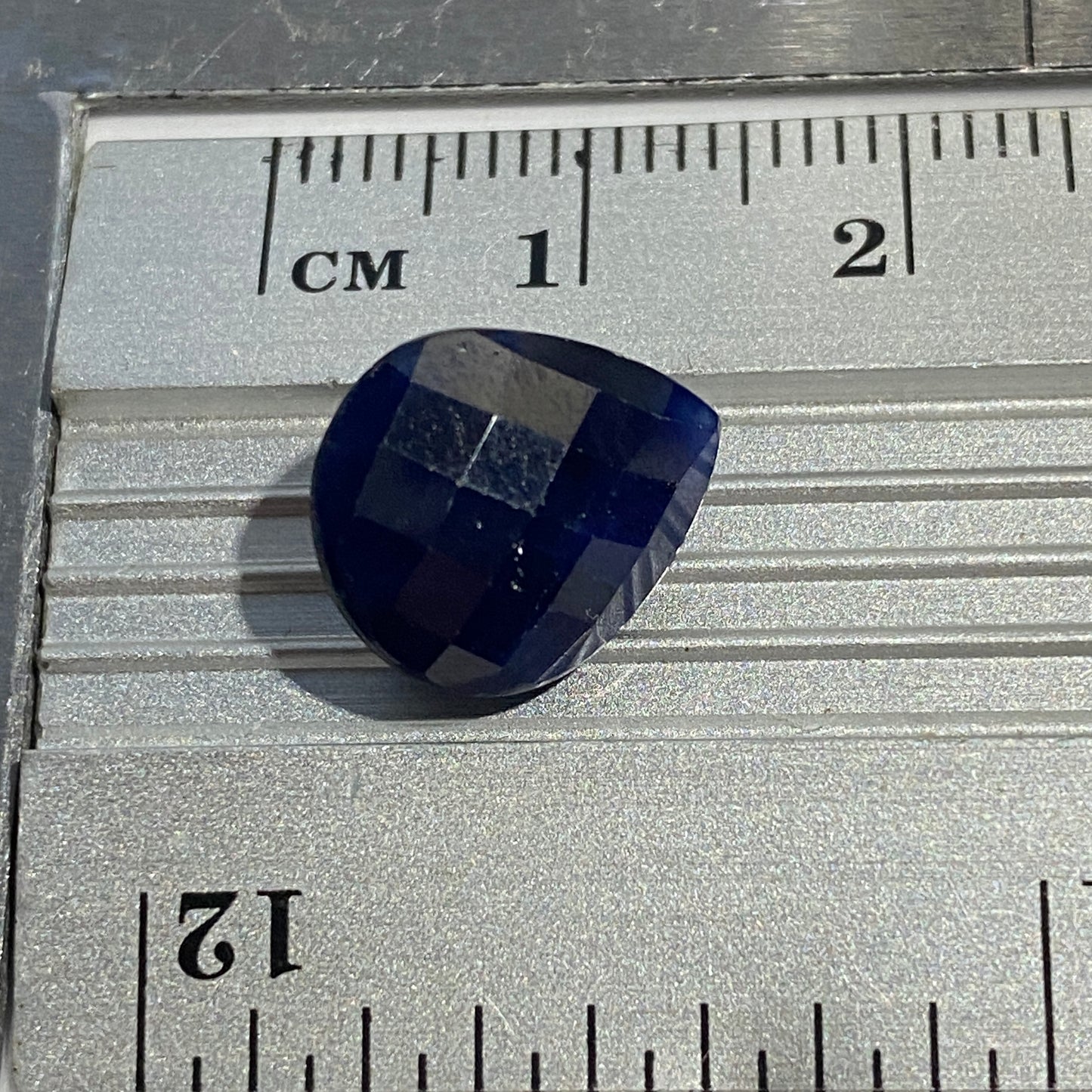 SAPPHIRE CORUNDUM GEMSTONE - ZAZAFOTSY, IHOSY DISTRICT, MADAGASCAR 6.50Ct MFG5459