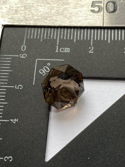 SMOKE QUARTZ NATURAL GEMSTONE : NAMAKWA, NORTHERN CAPE, SOUTH AFRICA 6.22Ct MFG4890
