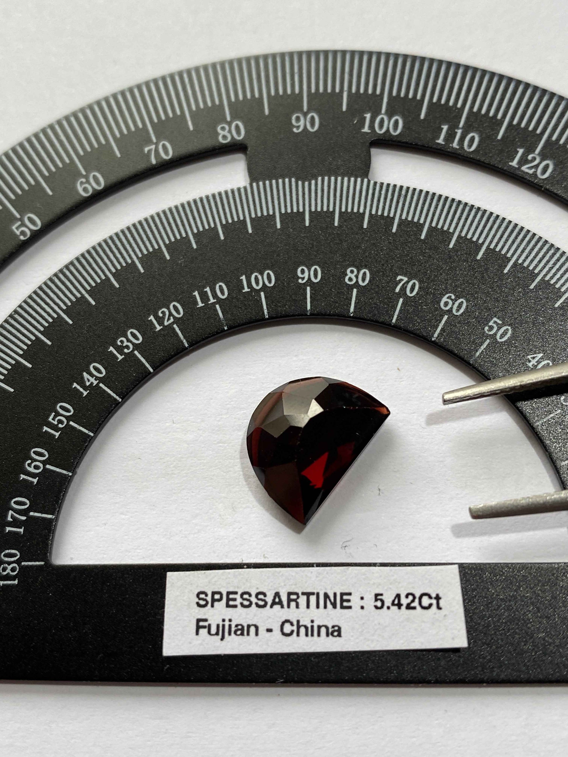 SPESSARTINE GARNET NATURAL GEMSTONE : WUSHAN SPESSARTINE MINE, FUJIAN, CHINA 5.24Ct MFG4917
