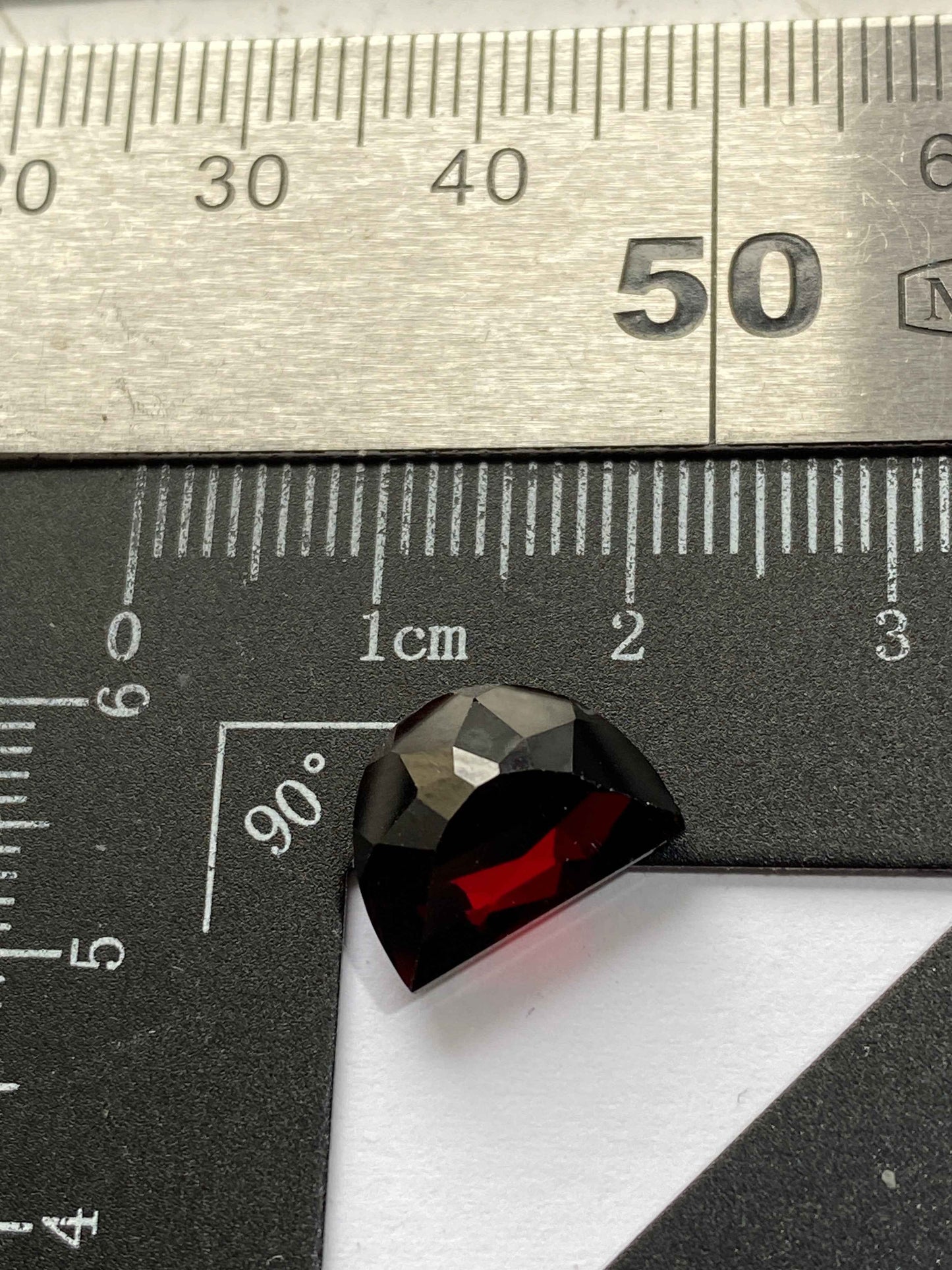 SPESSARTINE GARNET NATURAL GEMSTONE : WUSHAN SPESSARTINE MINE, FUJIAN, CHINA 5.24Ct MFG4917