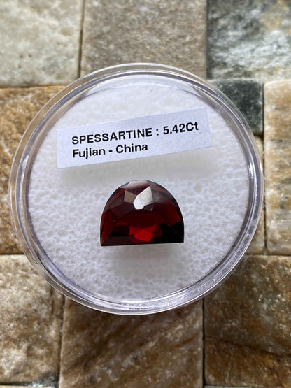 SPESSARTINE GARNET NATURAL GEMSTONE : WUSHAN SPESSARTINE MINE, FUJIAN, CHINA 5.24Ct MFG4917