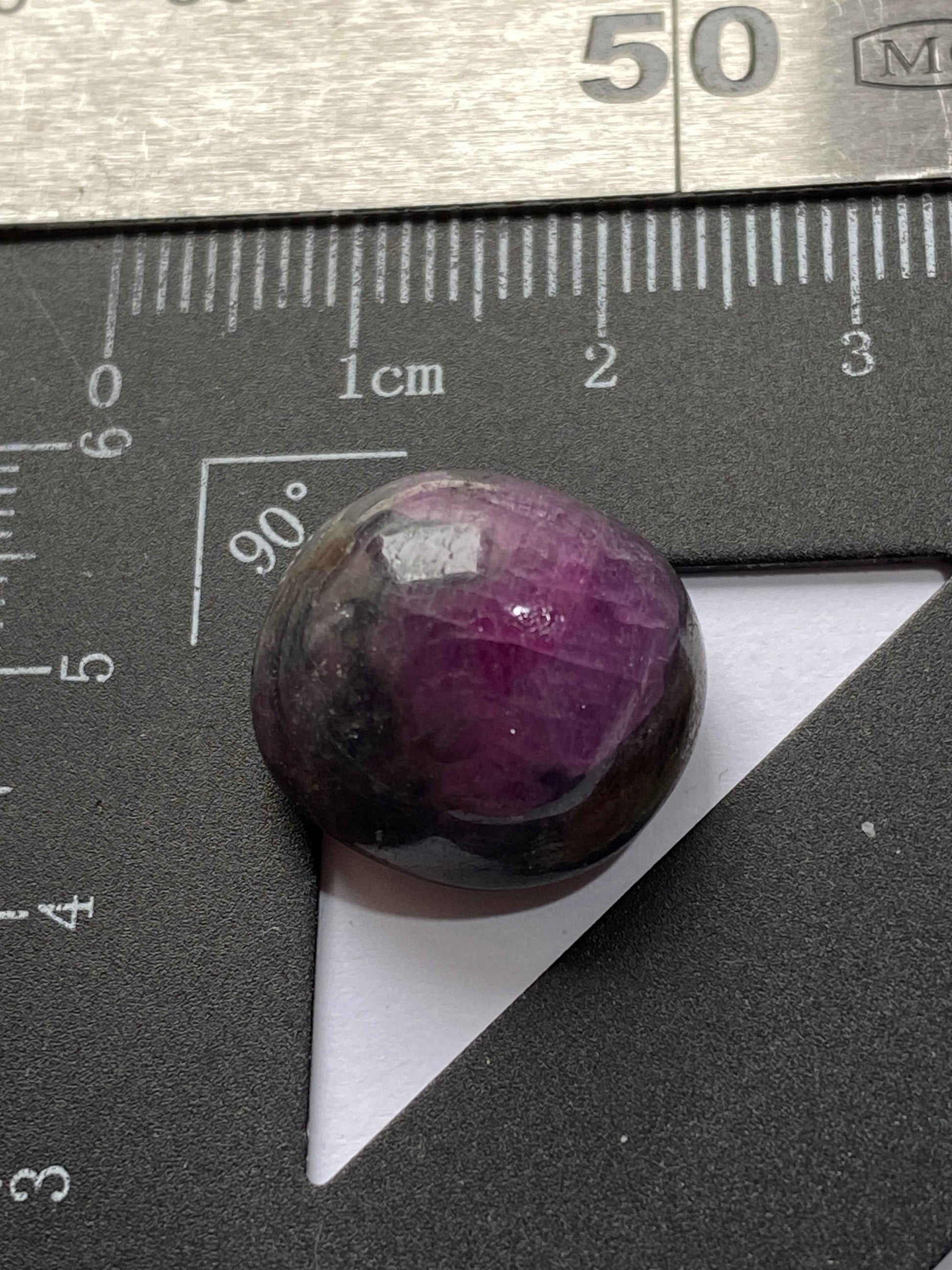 RUBY CORUNDUM NATURAL GEMSTONE : MOGOK, MANDALAY, MYANMAR  26.25Ct MFG4936