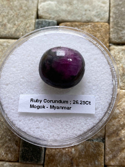 RUBY CORUNDUM NATURAL GEMSTONE : MOGOK, MANDALAY, MYANMAR  26.25Ct MFG4936