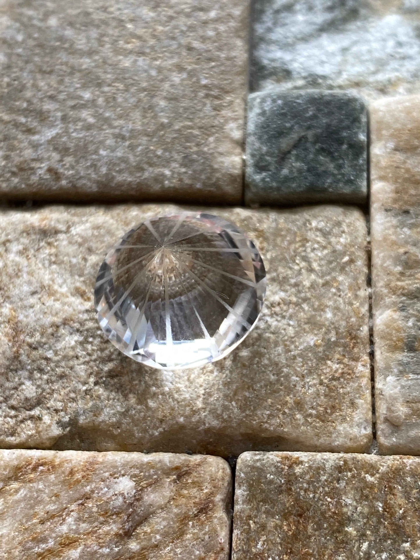 QUARTZ NATURAL GEMSTONE : DIAMOND POINT, GILA , ARIZONA, U.S.A. 8.14Ct MFG4932