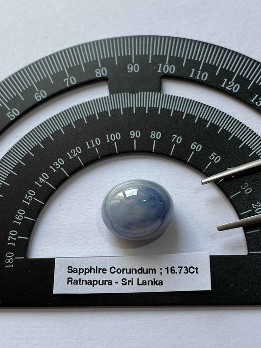 SAPPHIRE CORUNDUM NATURAL GEMSTONE : RATNAPRA, SRI LANKA 16.73Ct MFG4920
