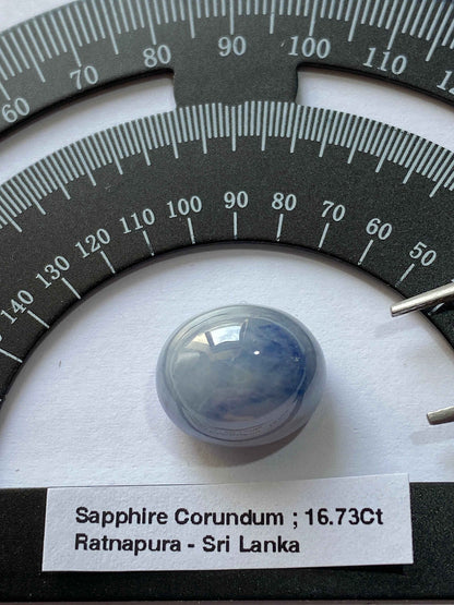 SAPPHIRE CORUNDUM NATURAL GEMSTONE : RATNAPRA, SRI LANKA 16.73Ct MFG4920