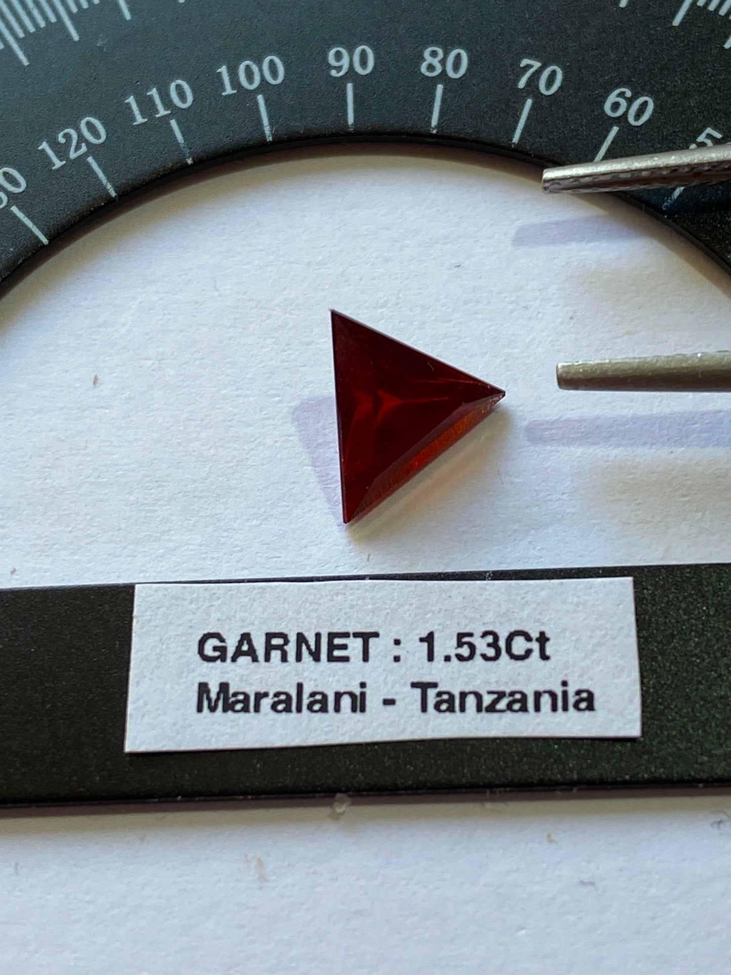PYROPE GARNET NATURAL GEMSTONE : MERALANI HILLS, ARUSHA, TANZANIA 1.53Ct MFG4909