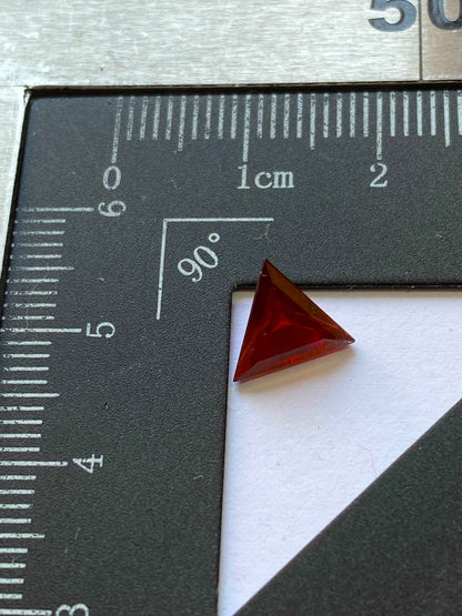PYROPE GARNET NATURAL GEMSTONE : MERALANI HILLS, ARUSHA, TANZANIA 1.53Ct MFG4909