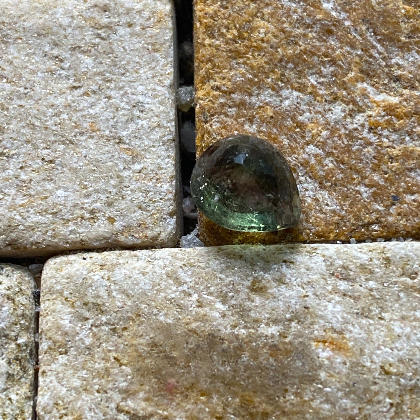 TOURMALINE NATURAL GEMSTONE - MERALANI HILLS, TANZANIA. 2.17Ct  MFG5461