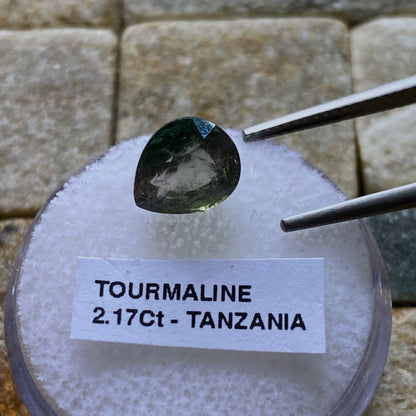TOURMALINE NATURAL GEMSTONE - MERALANI HILLS, TANZANIA. 2.17Ct  MFG5461