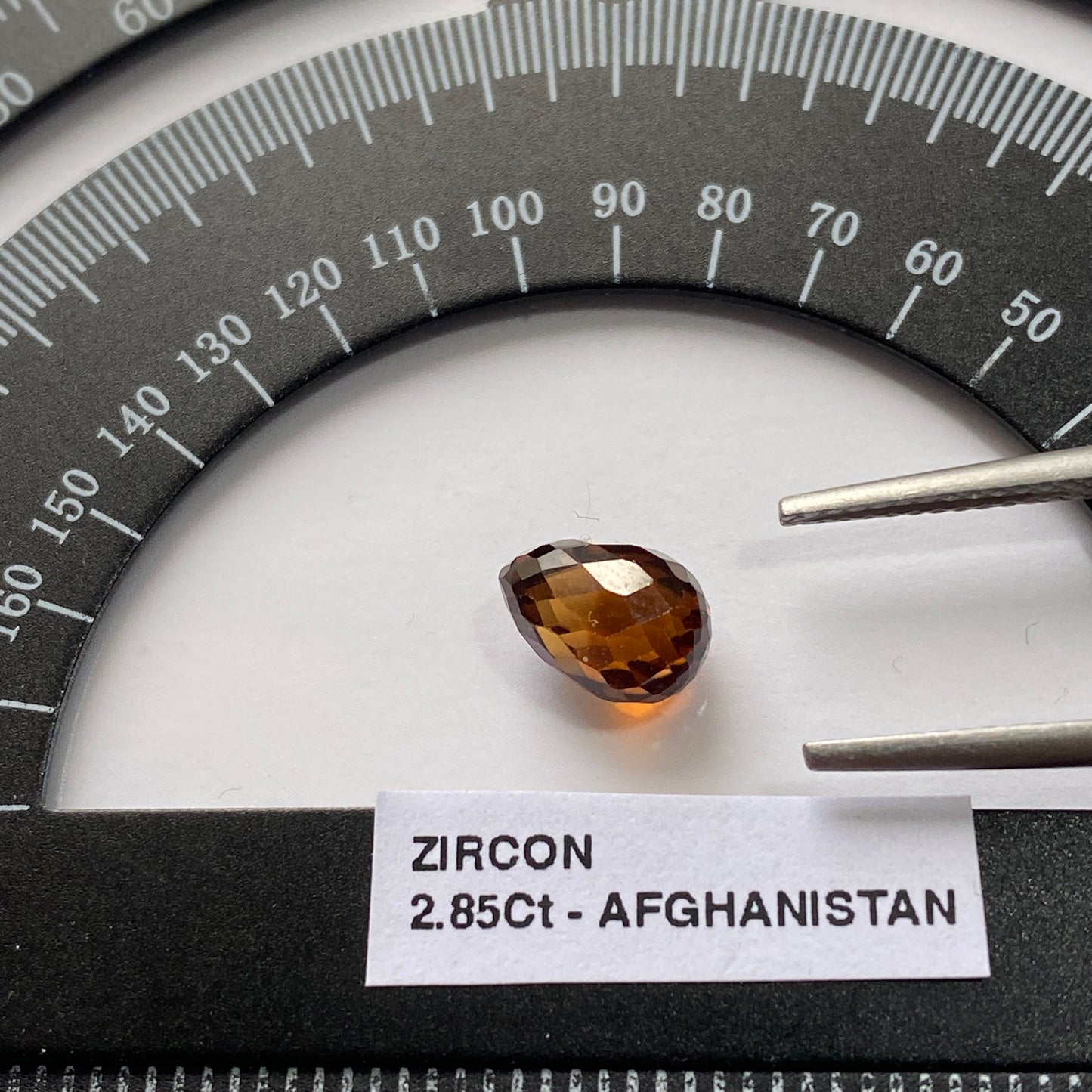 ZIRCON NATURAL GEMSTONE : DARA-E-PECH, KUNAR, AFGANISTAN 2.85Ct. MFG5462