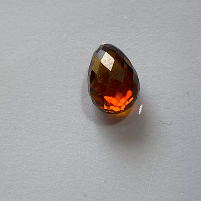 ZIRCON NATURAL GEMSTONE : DARA-E-PECH, KUNAR, AFGANISTAN 2.85Ct. MFG5462