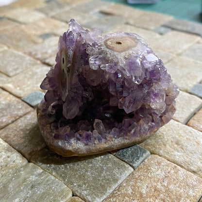 AMETHYST QUARTZ CRYSTAL ASSEMBLAGE FROM ARTIGAS, URAGUAY 104g  MF4104