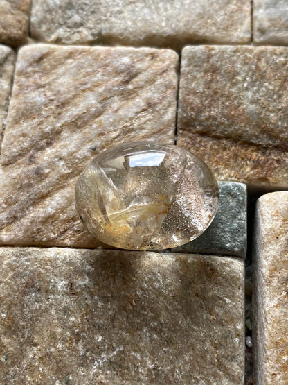 QUARTZ NATURAL GEMSTONE : MOGOK, MANDALAY, MYANMAR 20.59Ct MFG4927