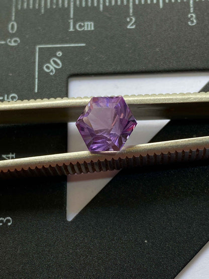 AMETHYST QUARTZ NATURAL GEMSTONE : PIEDRA PARADA, MEXICO 2.27Ct MFG4916